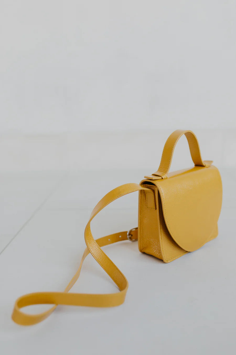 Micro Briefcase Safran Stone