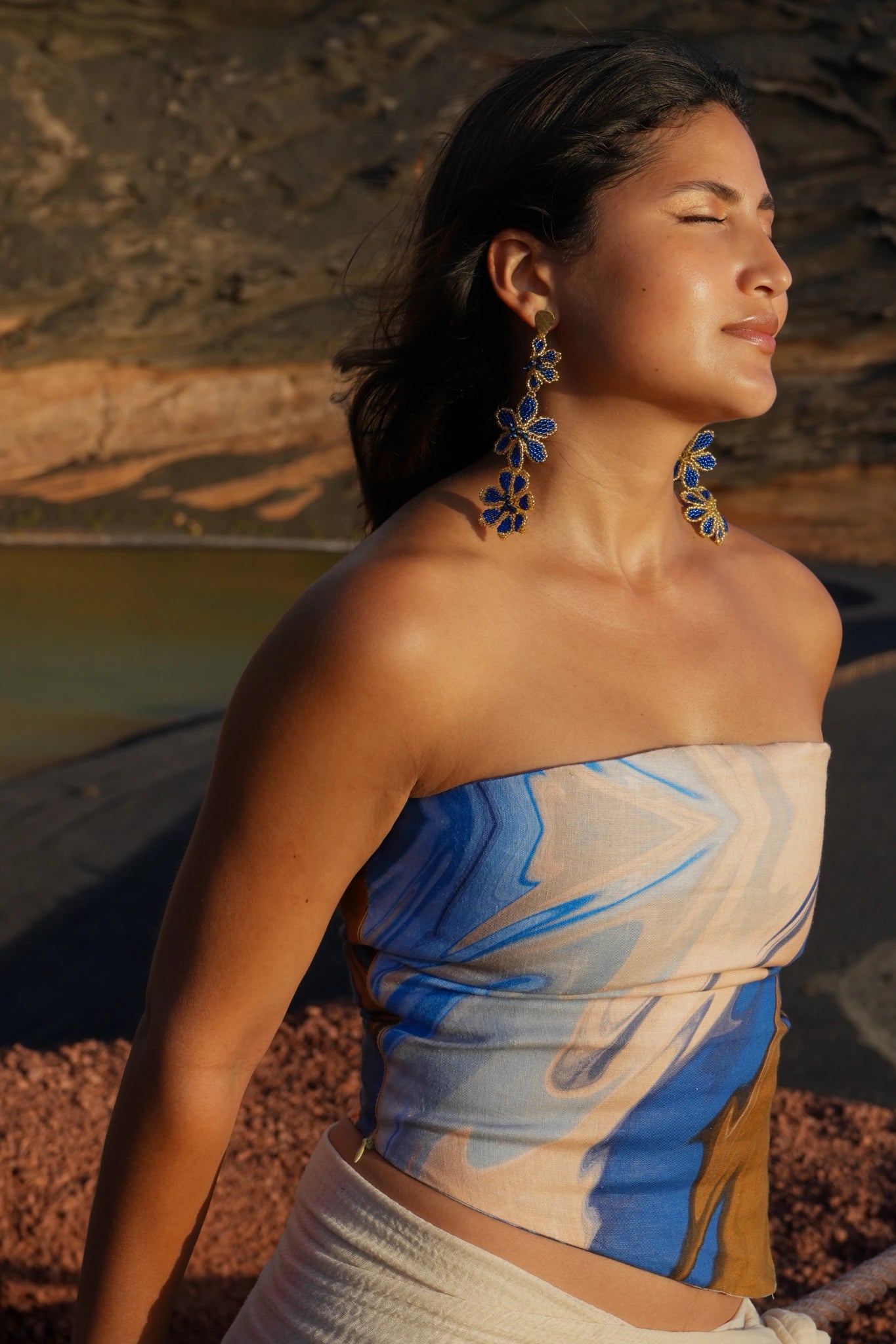 Vela Strapless Top