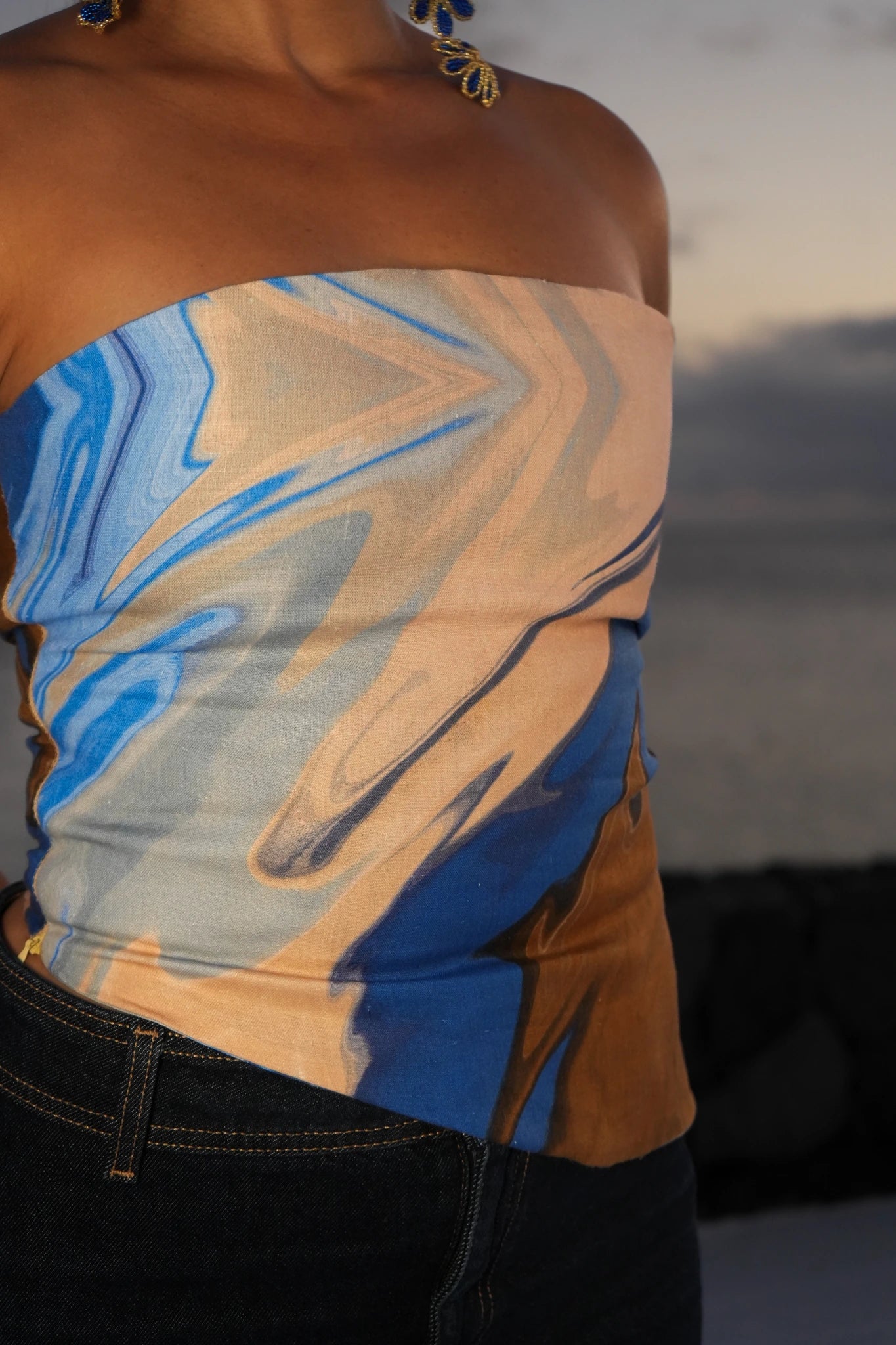 Vela Strapless Top
