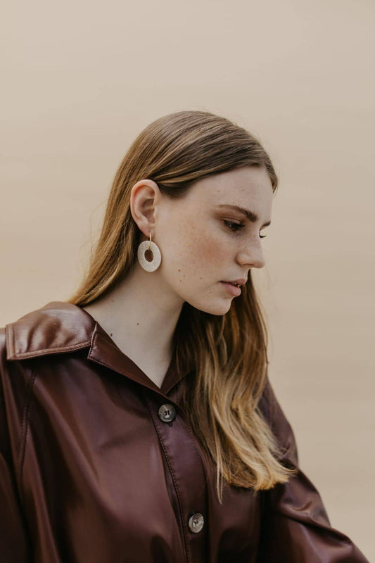 EllenDebie - LoopHang - Granite - 1