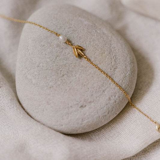 Lila earrings (925 silver or gold plated)