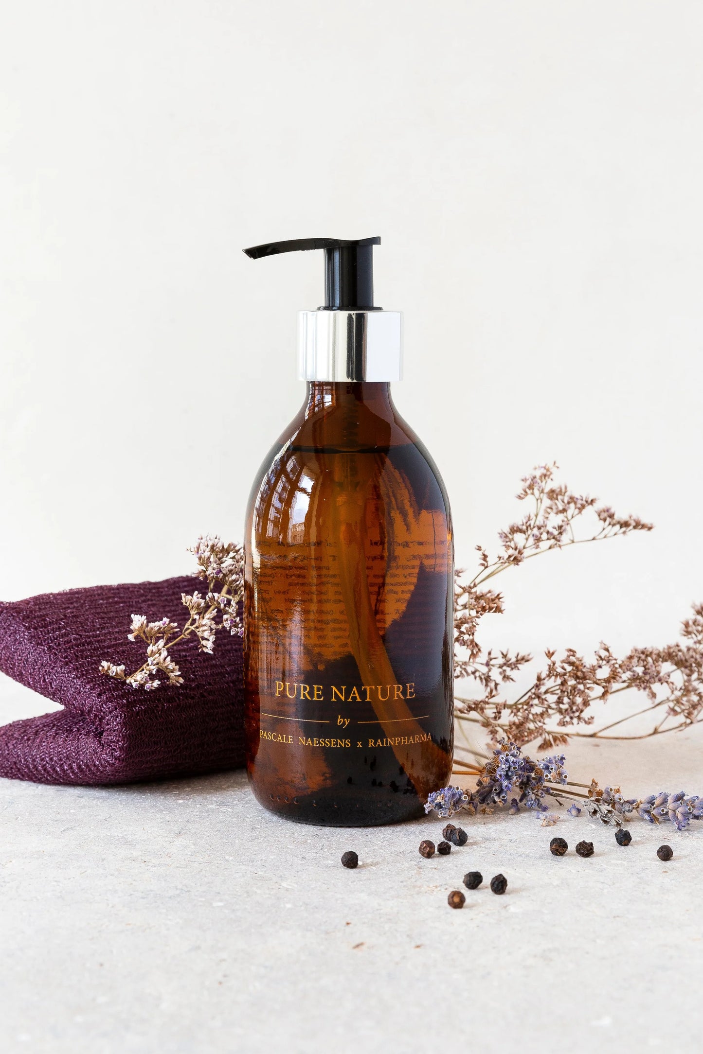 Natural Body Oil Pure Nature by Pascale Naessens x RainPharma