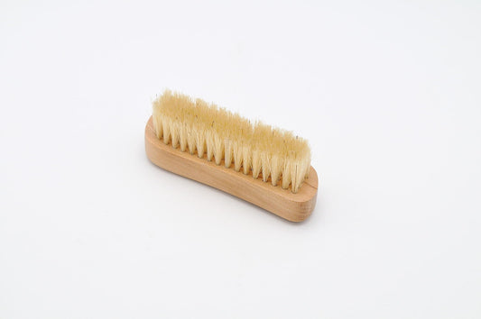 Nail brush